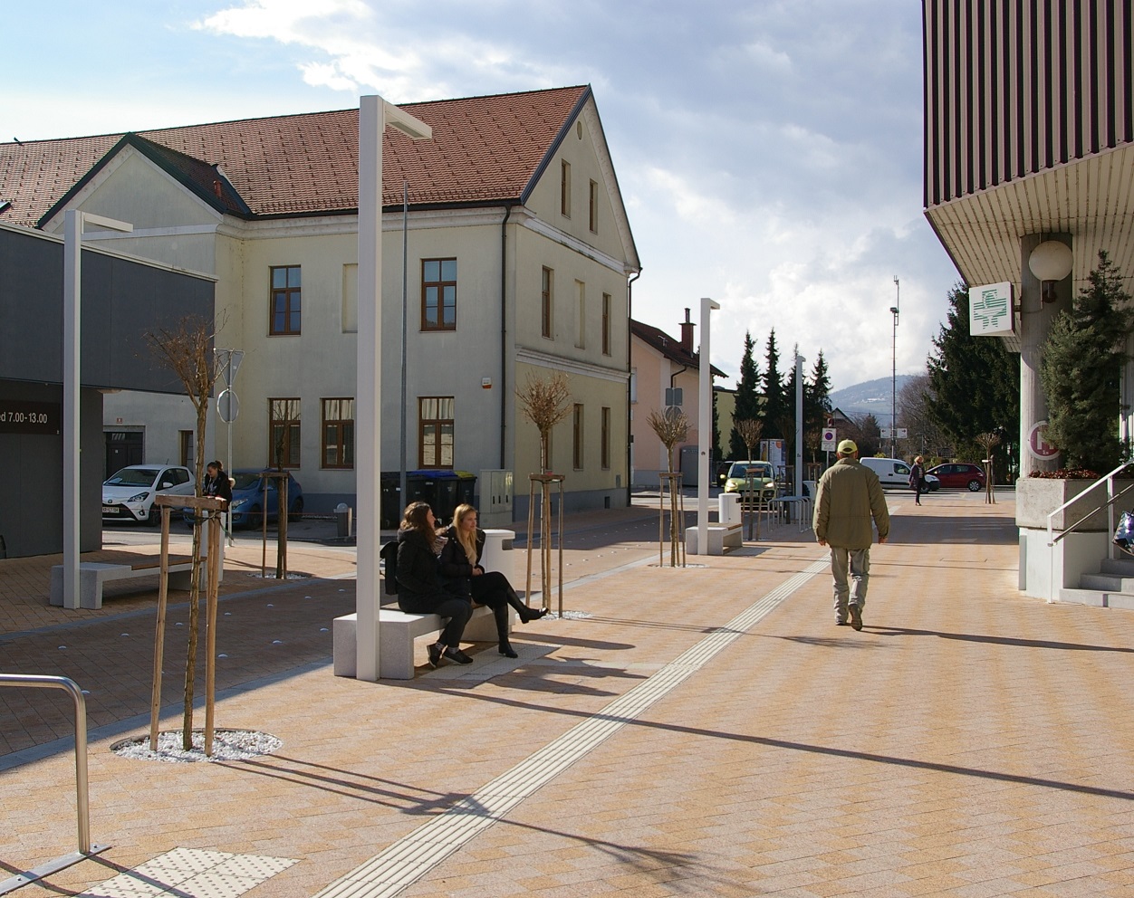 01a-KOLODVORSKA.jpg